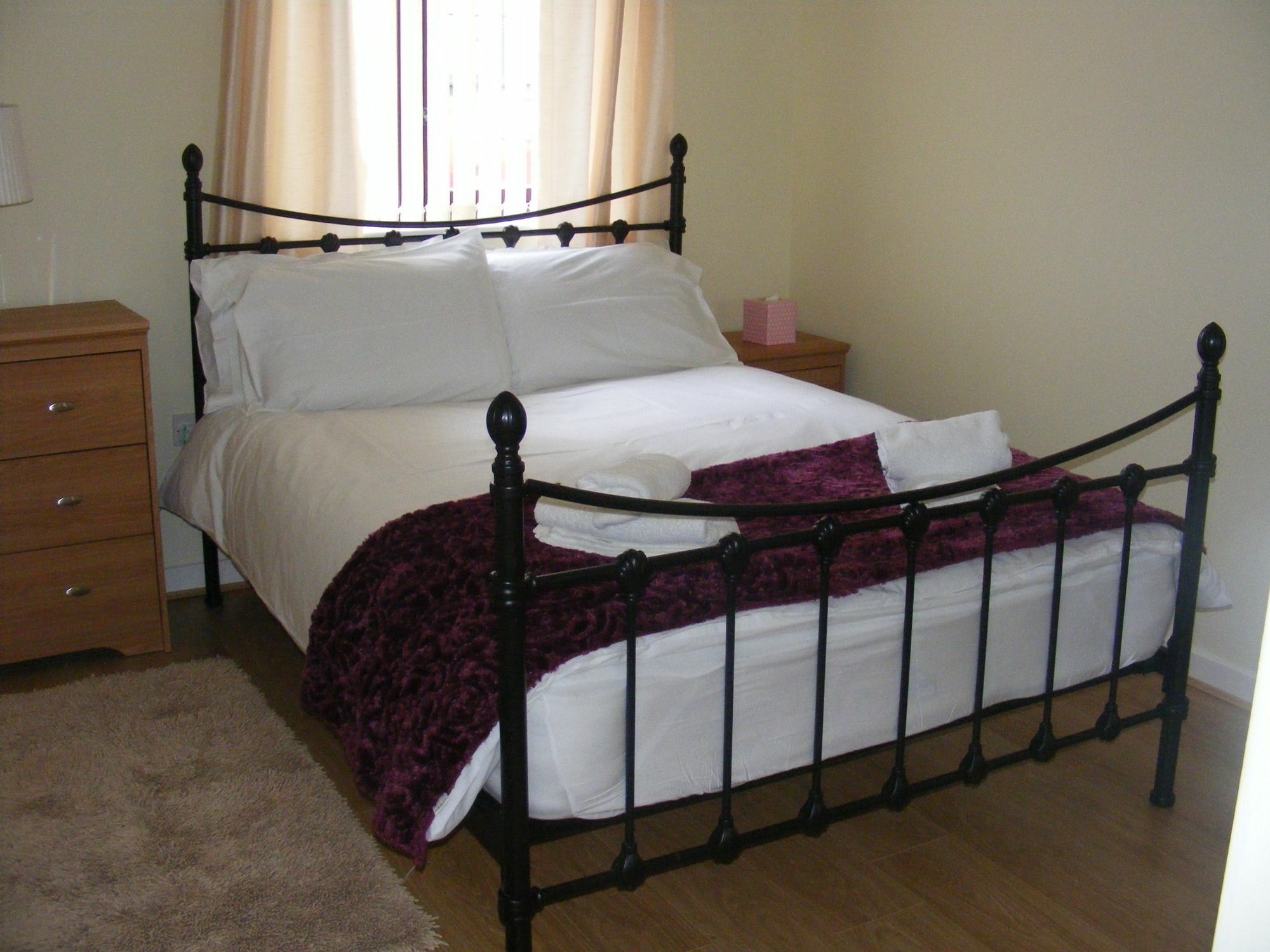 Baystays - Trawler Road * Swansea